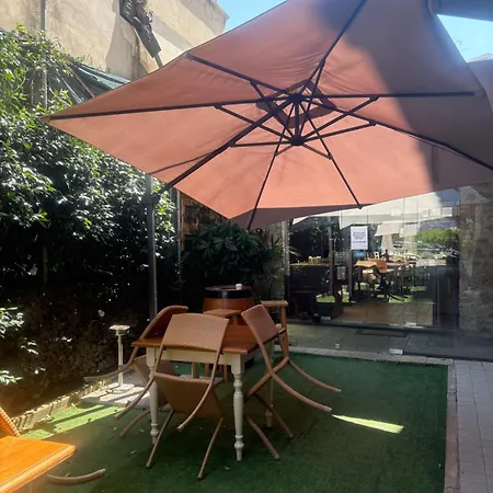 Apartament Angela S Corner *