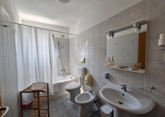 Angela S Corner Apartament *